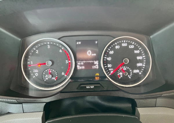 Volkswagen Crafter cena 267699 przebieg: 51919, rok produkcji 2019 z Poznań małe 704